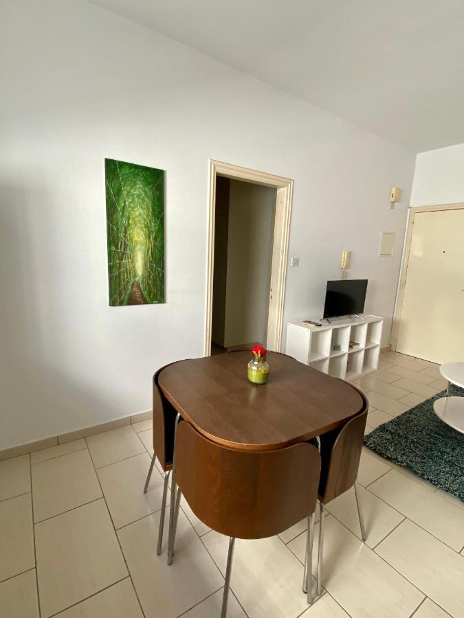 Cosy One Bedroom Apartment In Pafos エクステリア 写真